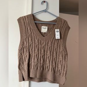Abercrombie vest